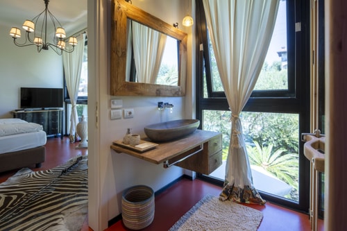 Villa Olivella, with Private Pool - 100m to Lake 36 Villas in Italy