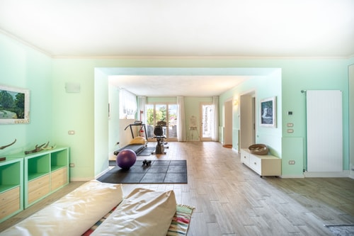Villa Alvino, large family villa by the lake 36 The Prestige Villa Collection