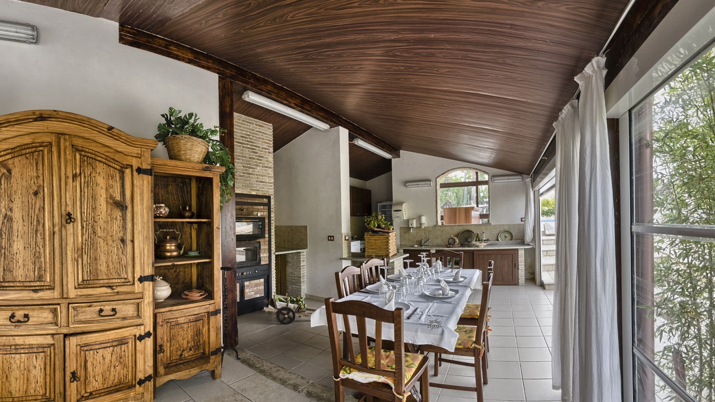 Villa Vista Serena, Traditional Estate in Rural Modica 7 Villas in Italy