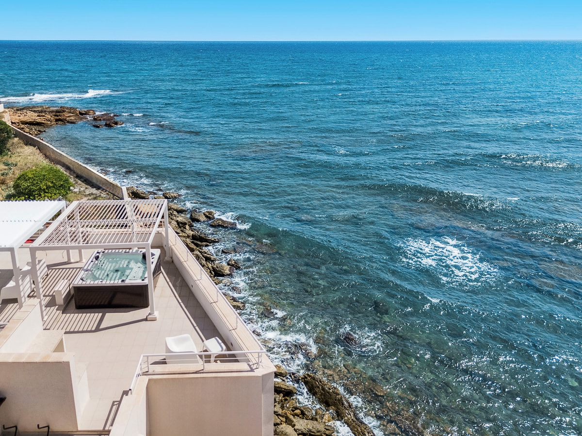 Villa Festa - Private seafront villa in Sicily 2 Villas in Italy