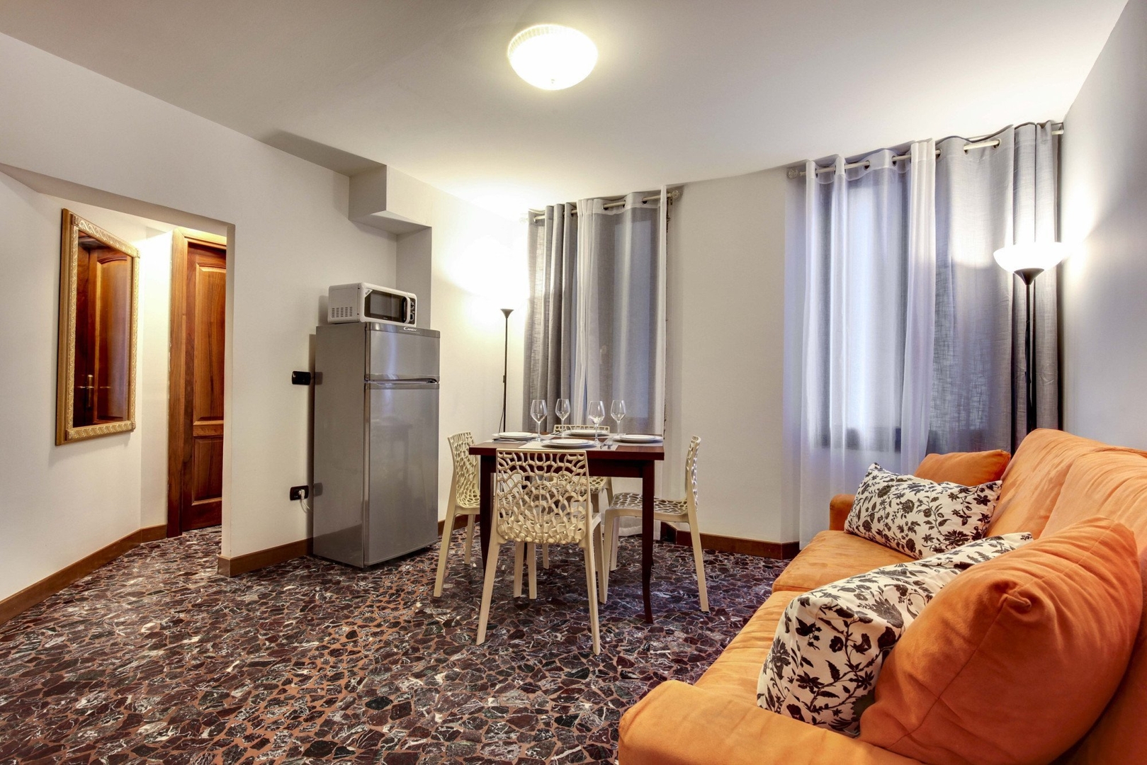Sospiri Suite - San Marco 41 Villas in Italy