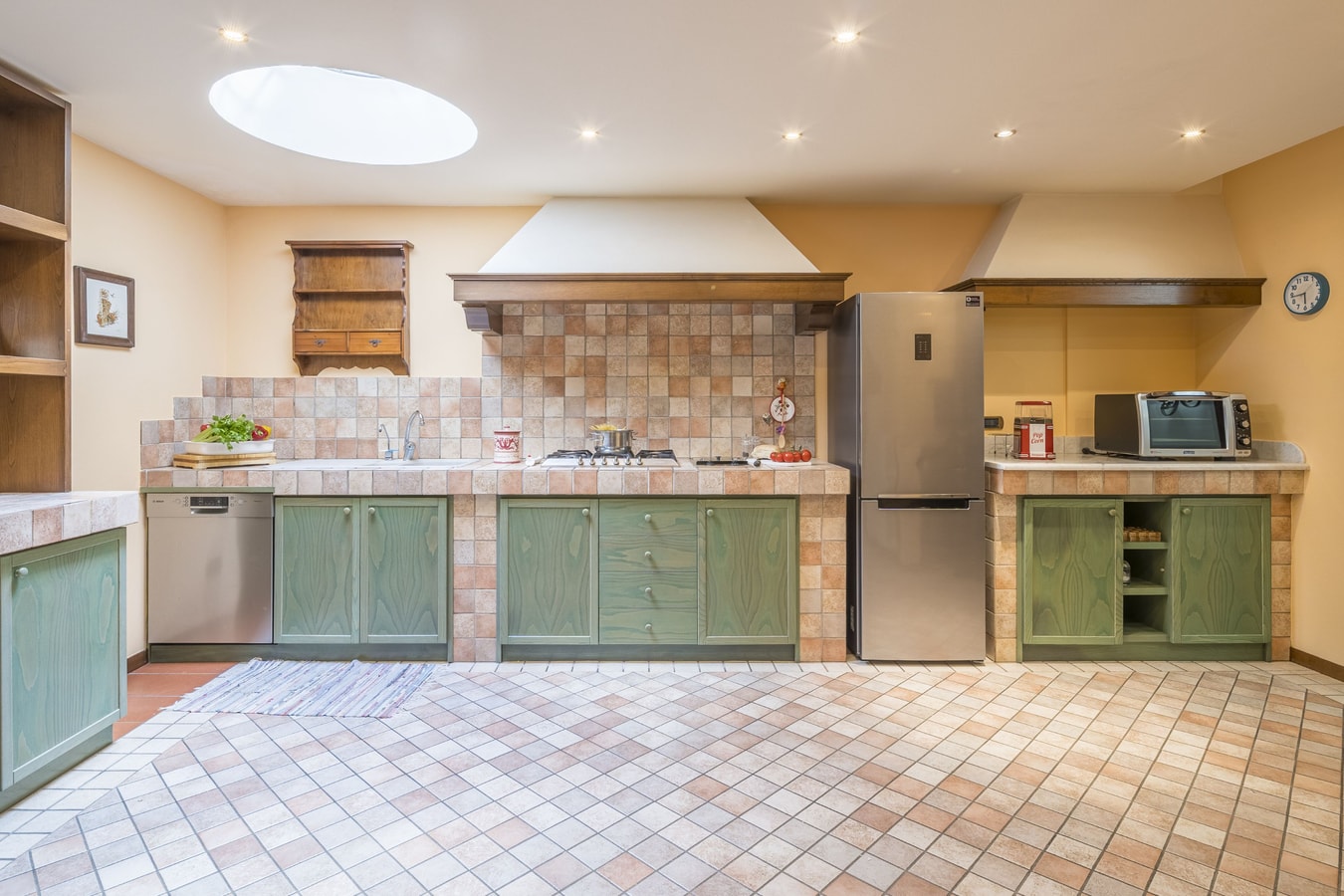 Villa Lavinia, with private pool, spa and gym 27 Villas in Italy