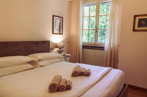 Villa Manerba, Private Villa Near Town And Lake 10 Villas in Italy