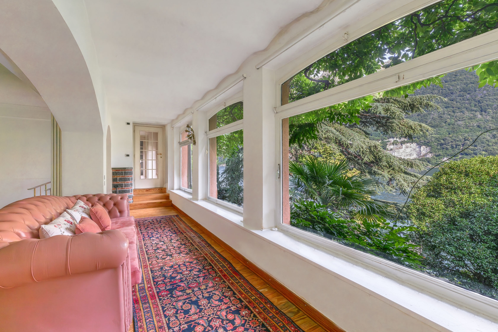 Villa Lauretta - Private lakeside villa with pool 10 Villas in Italy