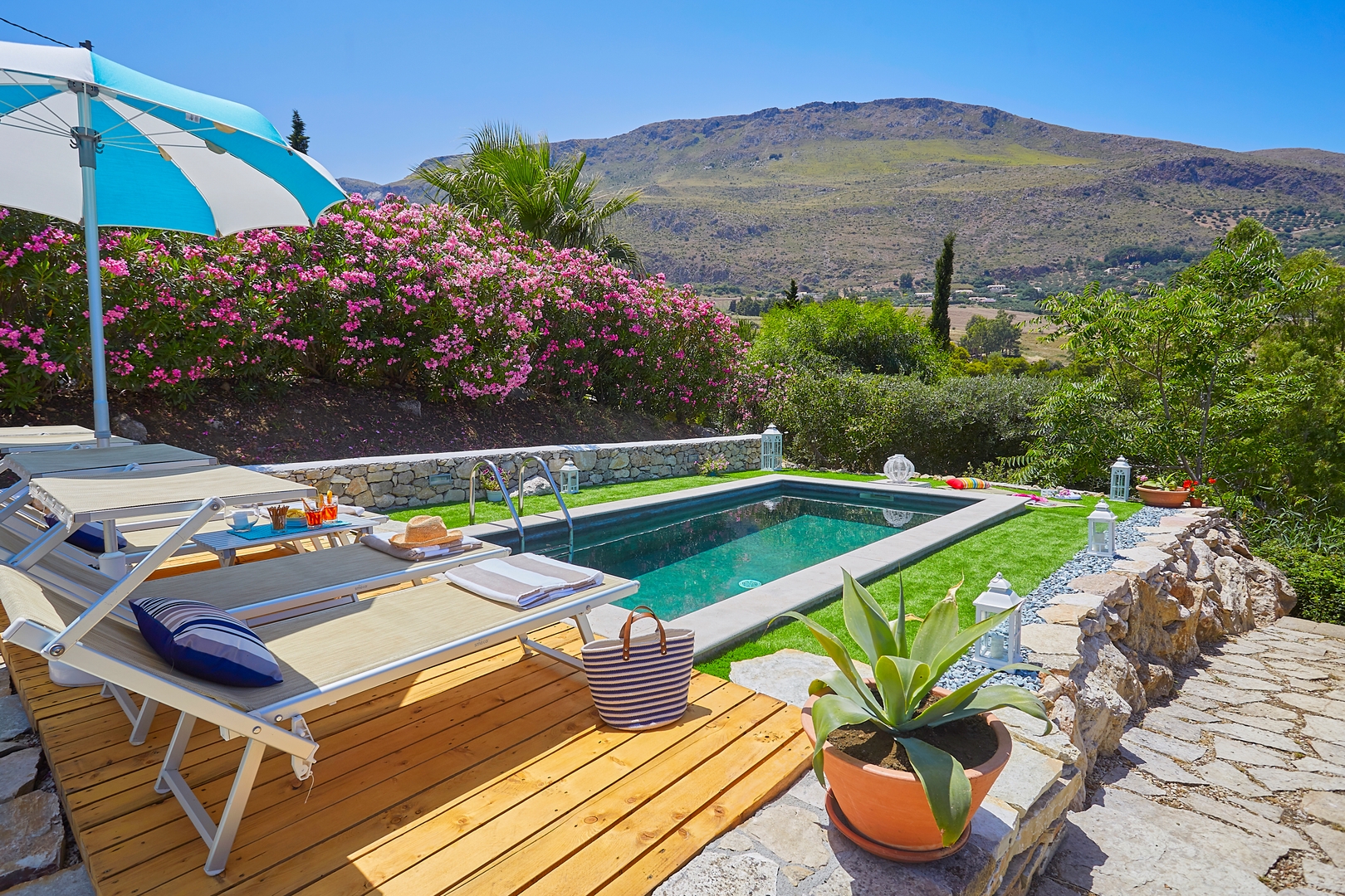 Villa Desideria, Cala Mazzo di Sciacca, Scopello area 3 Villas in Italy