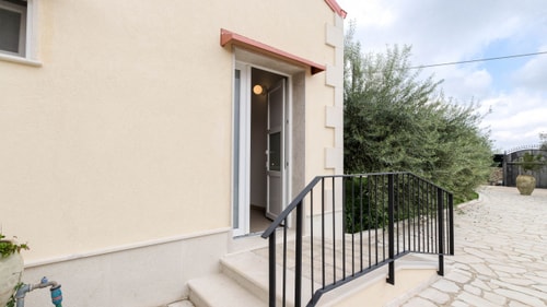 Villa Vista Serena, Traditional Estate in Rural Modica 33 Villas in Italy