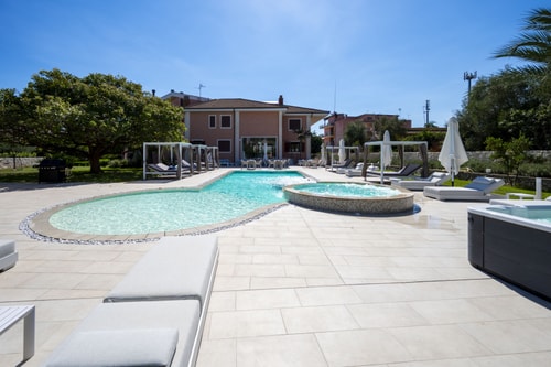 Villa Siracusa, in town centre 59 Villas in Italy