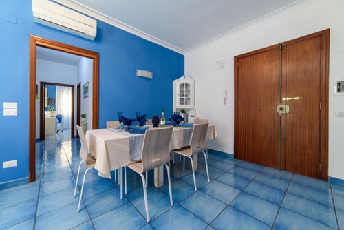 Casa Surriento, Family Apartment with Shared Pool 10 Villas in Italy