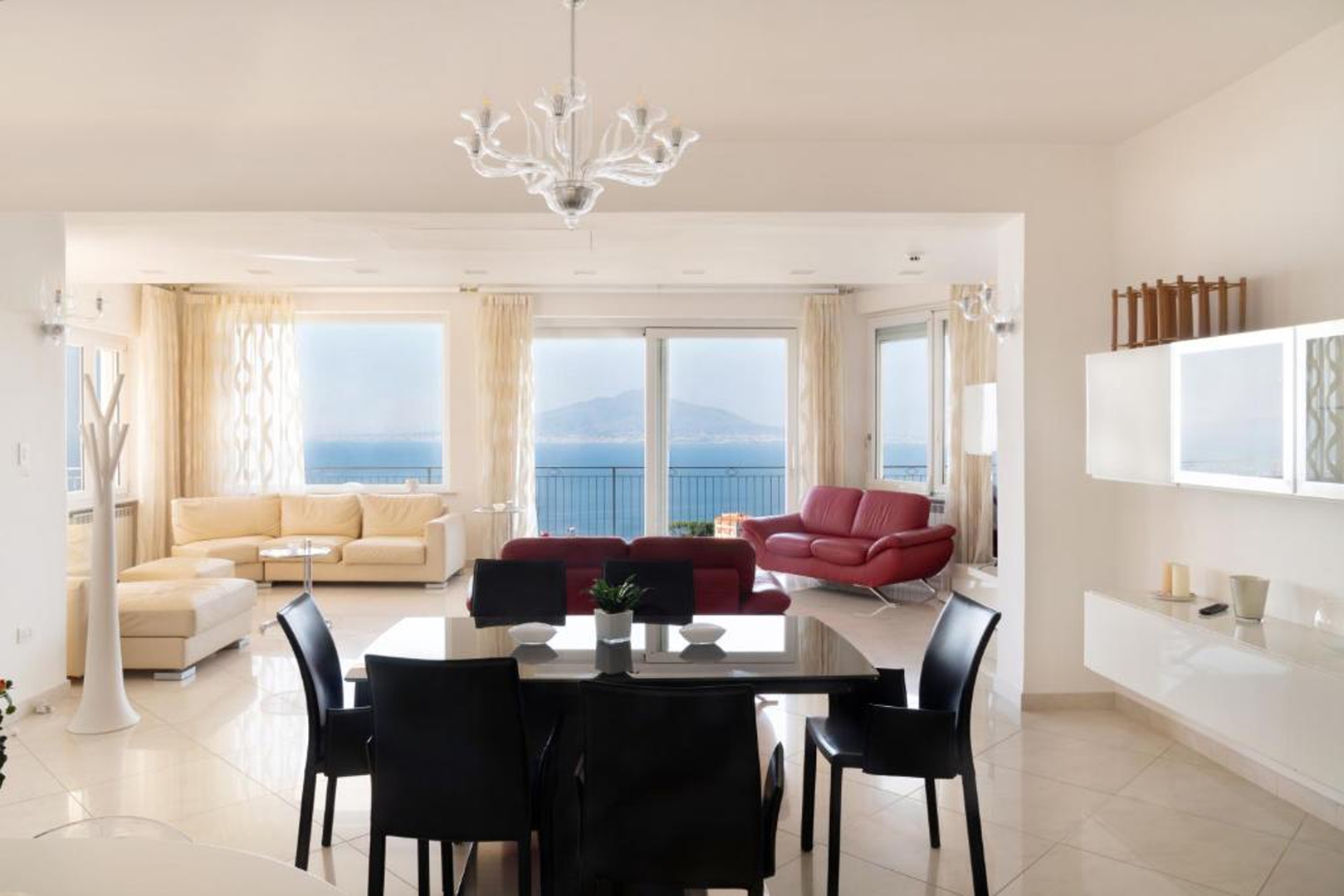 Villa Carlotta with private pool and sea views in Sorrento area 11 Villas in Italy