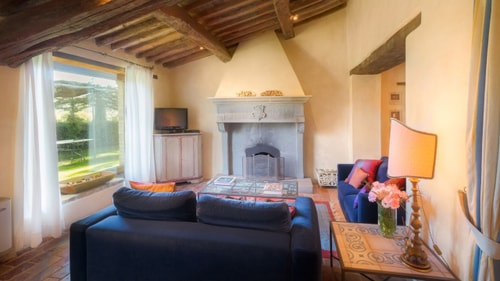 Villa Luminosa, Authentic Umbrian Charm 7 Italian Breaks