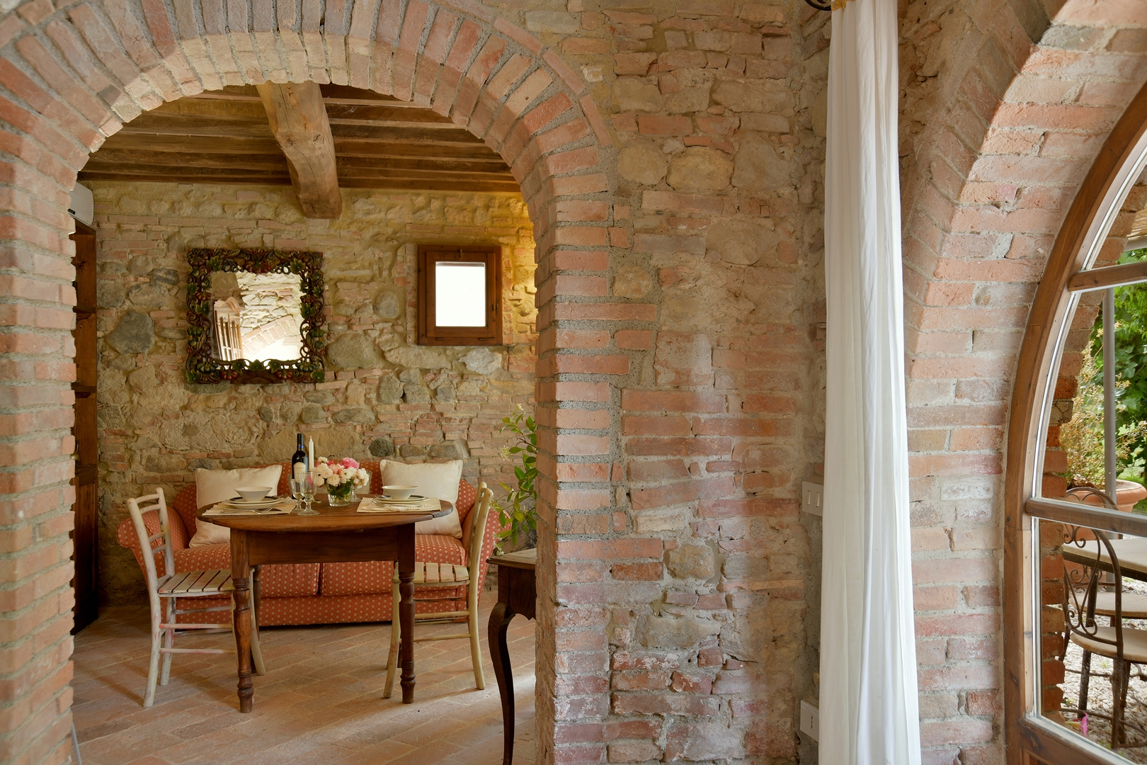 Castello Casalino – Guardistallo – Pisa area 25 Villas in Italy