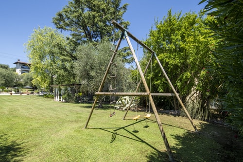 Villa Olivella, with Private Pool - 100m to Lake 48 Villas in Italy