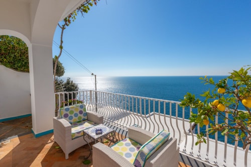 Casa Dalila, walking distance from Positano 50 Italian Breaks
