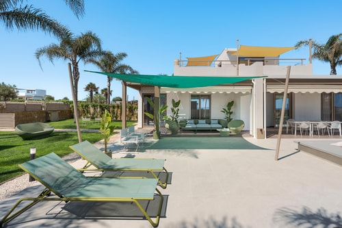 Casa Macchia Blu, Beach House with Sea Access 42 Villas in Italy