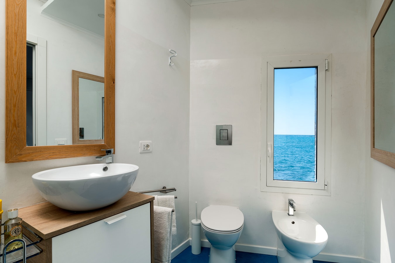 Villa Festa and Piccio, Seafront Private House 48 Villas in Italy