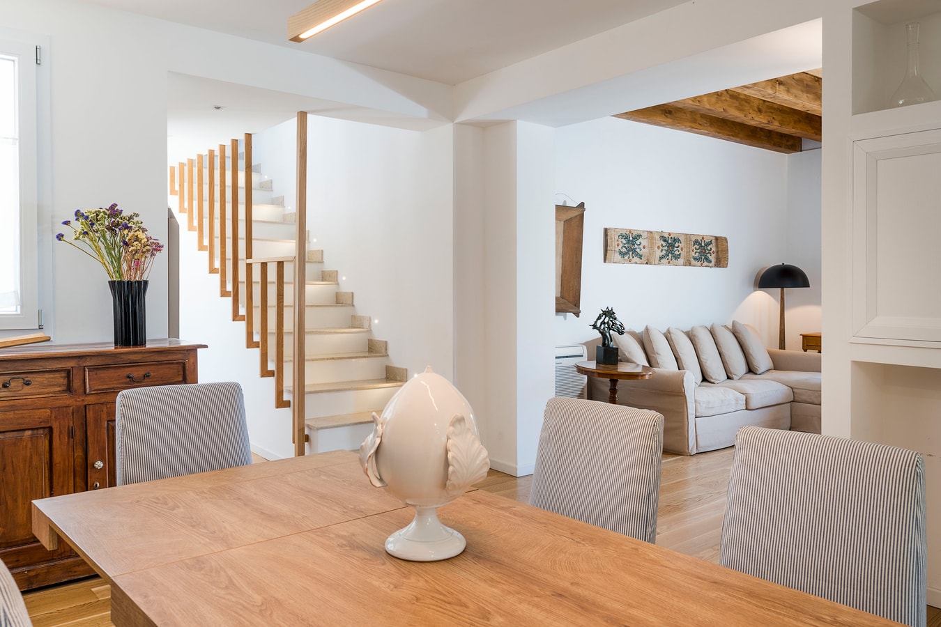 Villa Dorsale, Comfort with Sicilian Charm 12 Villas in Italy