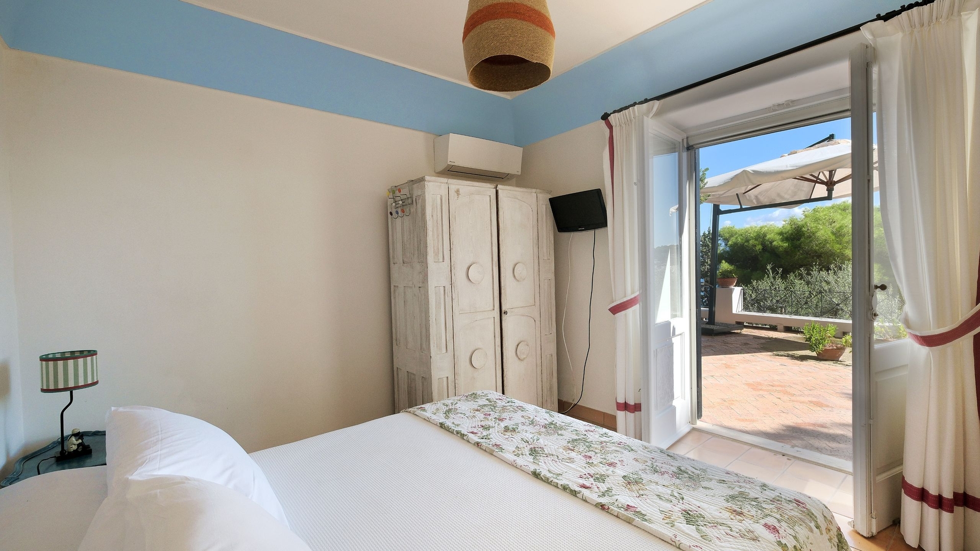 Villa Fernanda - Two villas with pool in Capri 14 Villas in Italy