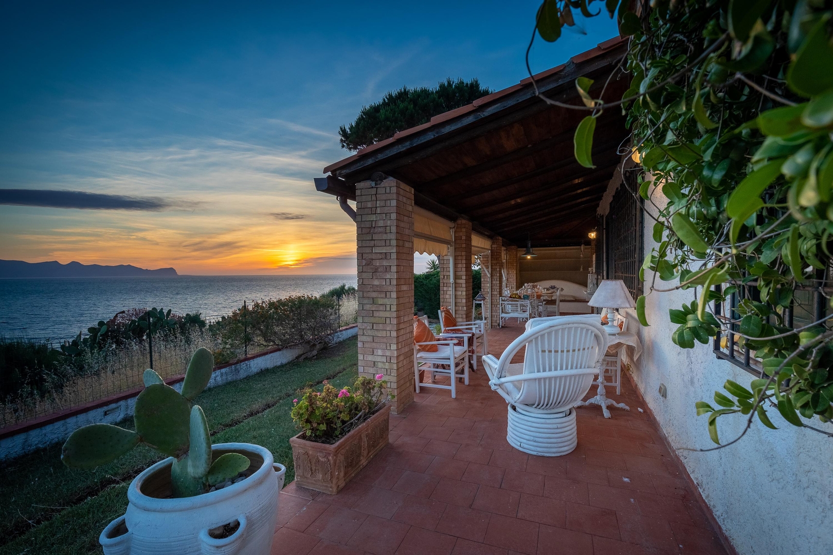 Villa Fior di Loto – Palermo Area 3 Villas in Italy