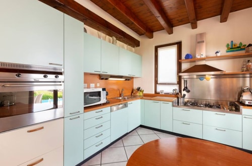 Villa Altea, Lakeside Villa With Private Pool 8 Villas in Italy