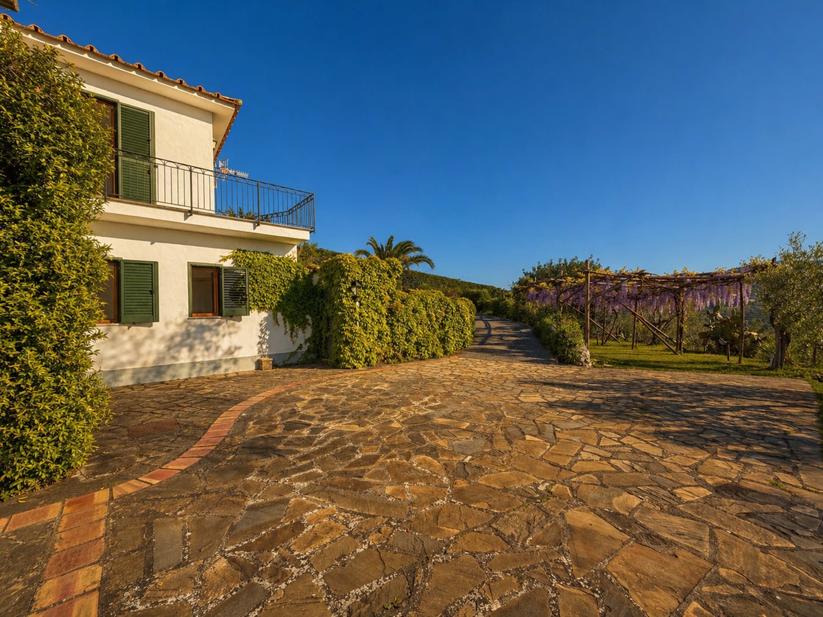 Villa Natalia - Private villa with pool 35 Villas in Italy