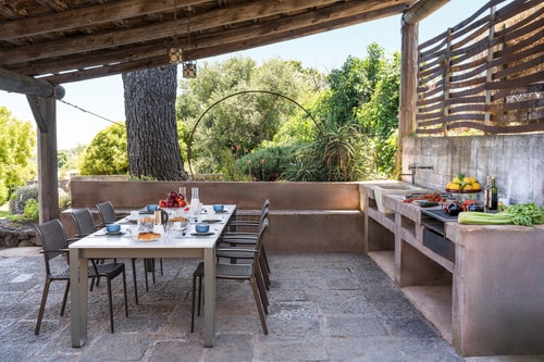 Villa Etnea - Private villa with pool and jacuzzi 39 Villas in Italy