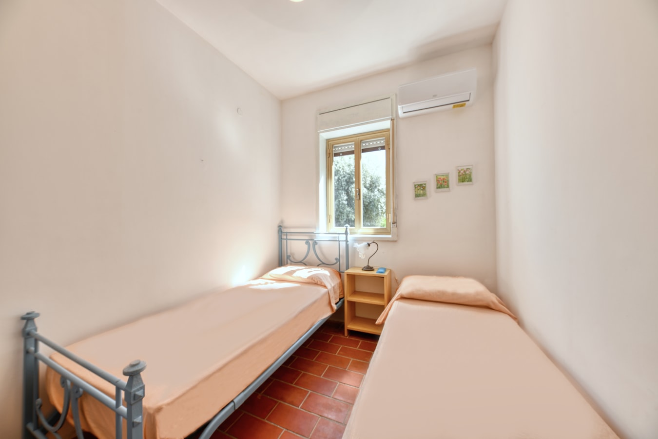 Villa Il Ginepro, Family-Friendly near Syracuse 14 Villas in Italy