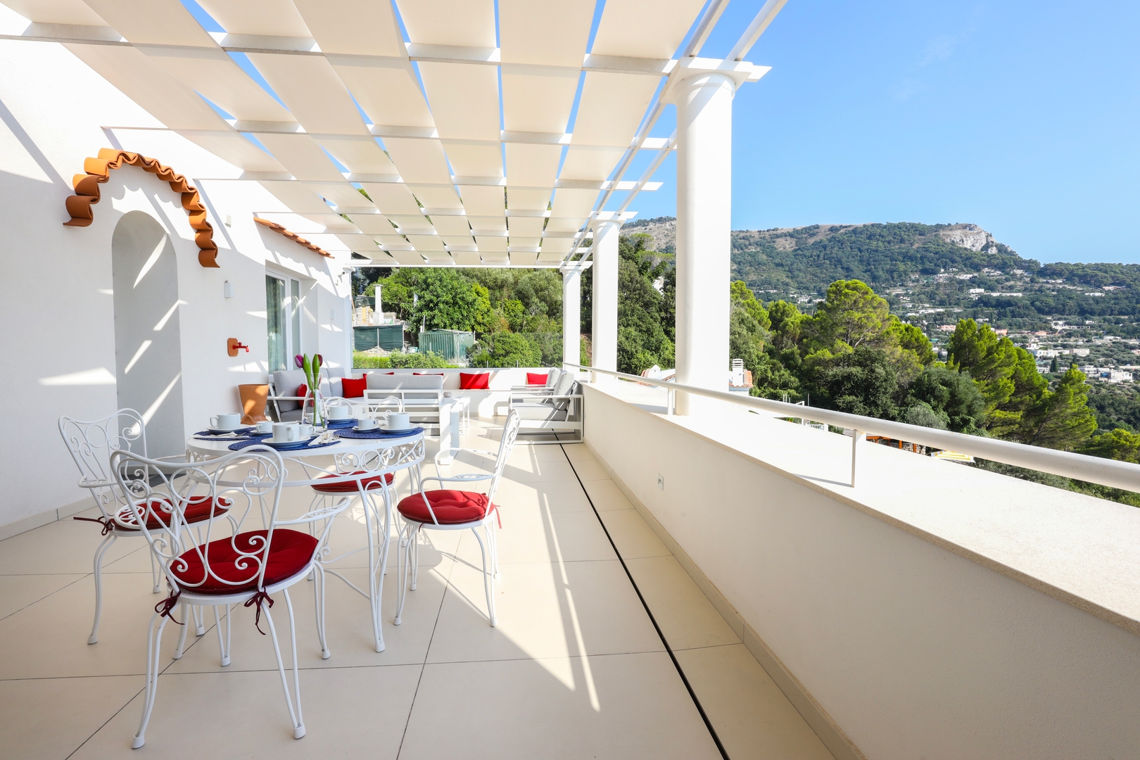 Villa  Olivia –  Anacapri area 3 Villas in Italy