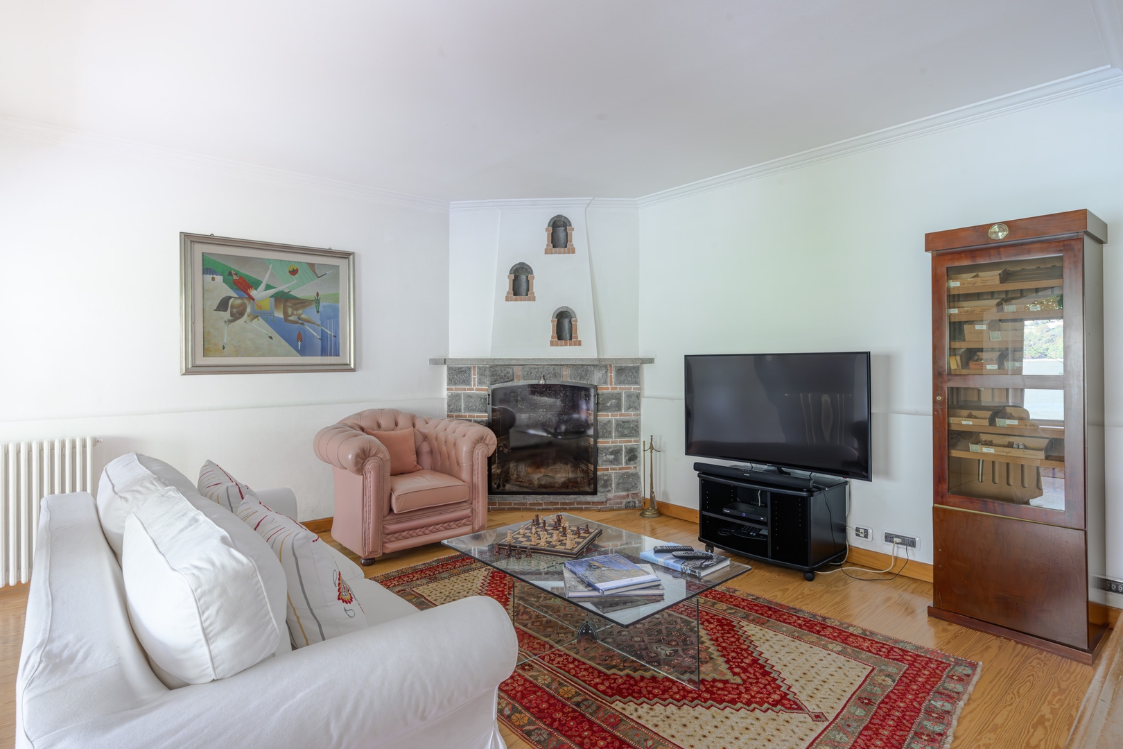 Villa Lauretta - Private lakeside villa with pool 12 Villas in Italy