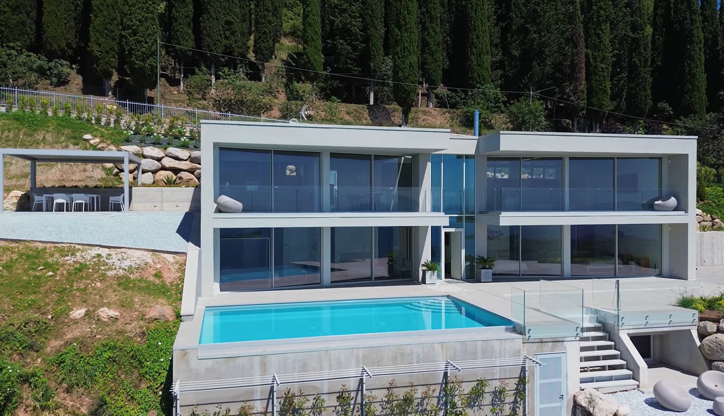 Villa Nuvia - Contemporary Villa Near Salò 29 The Prestige Villa Collection