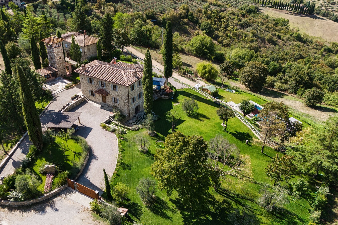 Villa Eterna, Tuscan Haven in the Heart of Chianti 2 Villas in Italy