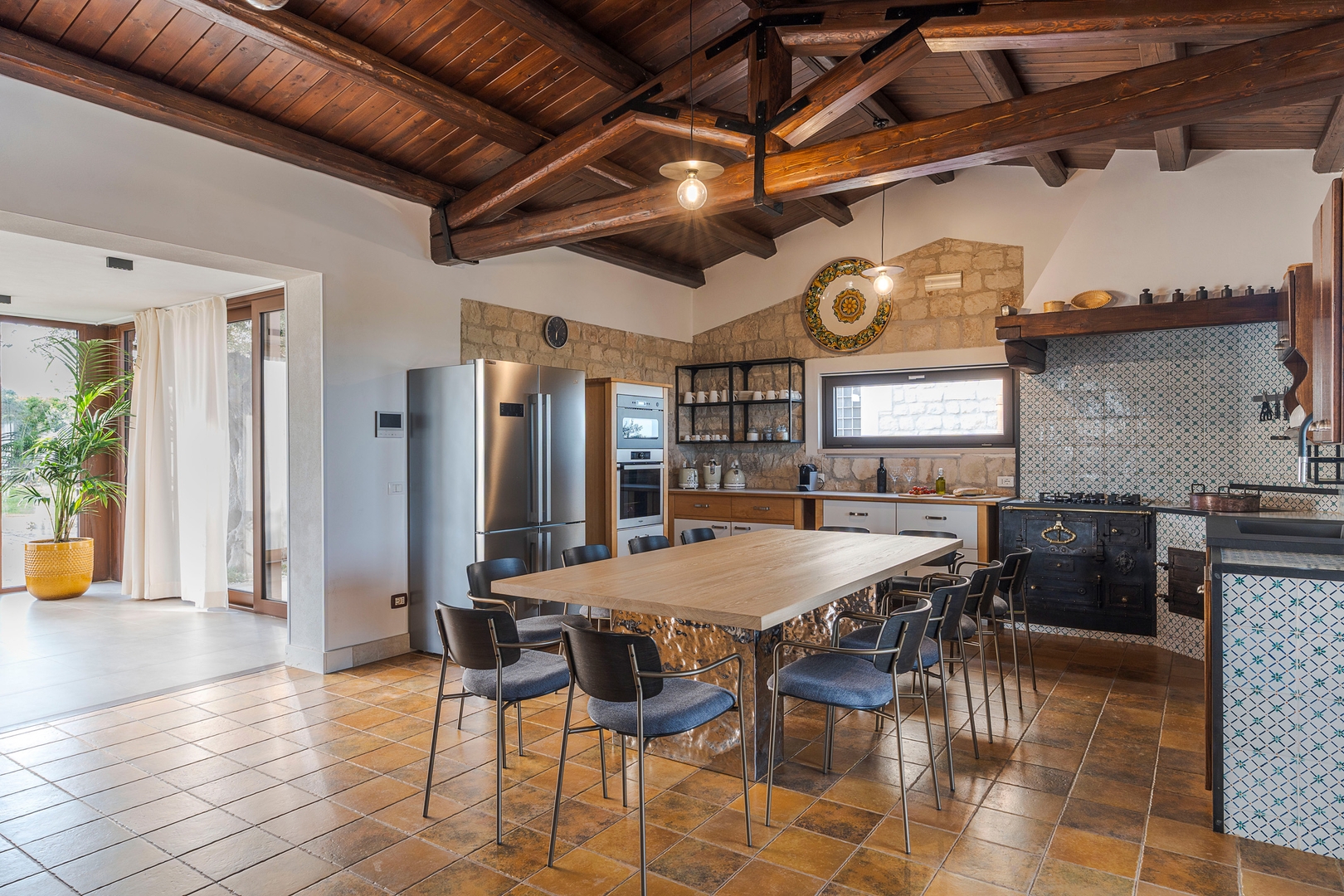 Tenuta Del Sole, elegant Sicilian estate 17 Villas in Italy