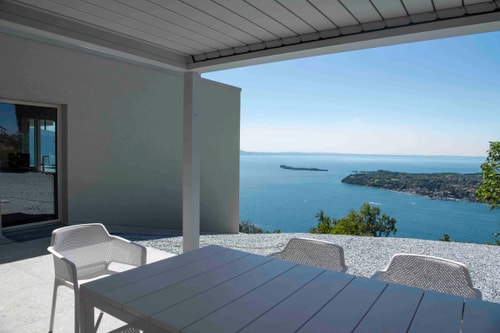 Villa Nuvia - Contemporary Villa Near Salò 27 The Prestige Villa Collection