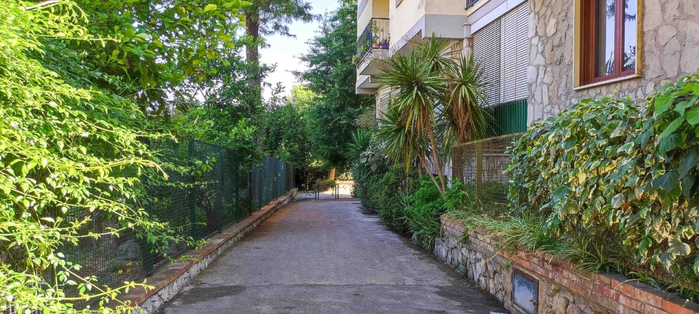 Casa Surriento, Family Apartment with Shared Pool 38 Villas in Italy