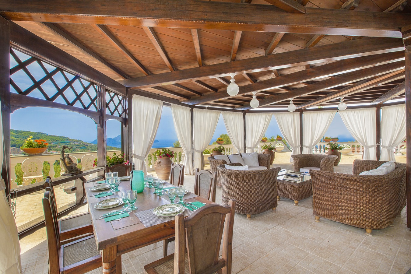 Villa Bionda, with sea views and private pool 3 Villas in Italy