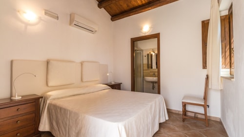 Villa Vista Serena, Traditional Estate in Rural Modica 30 Villas in Italy