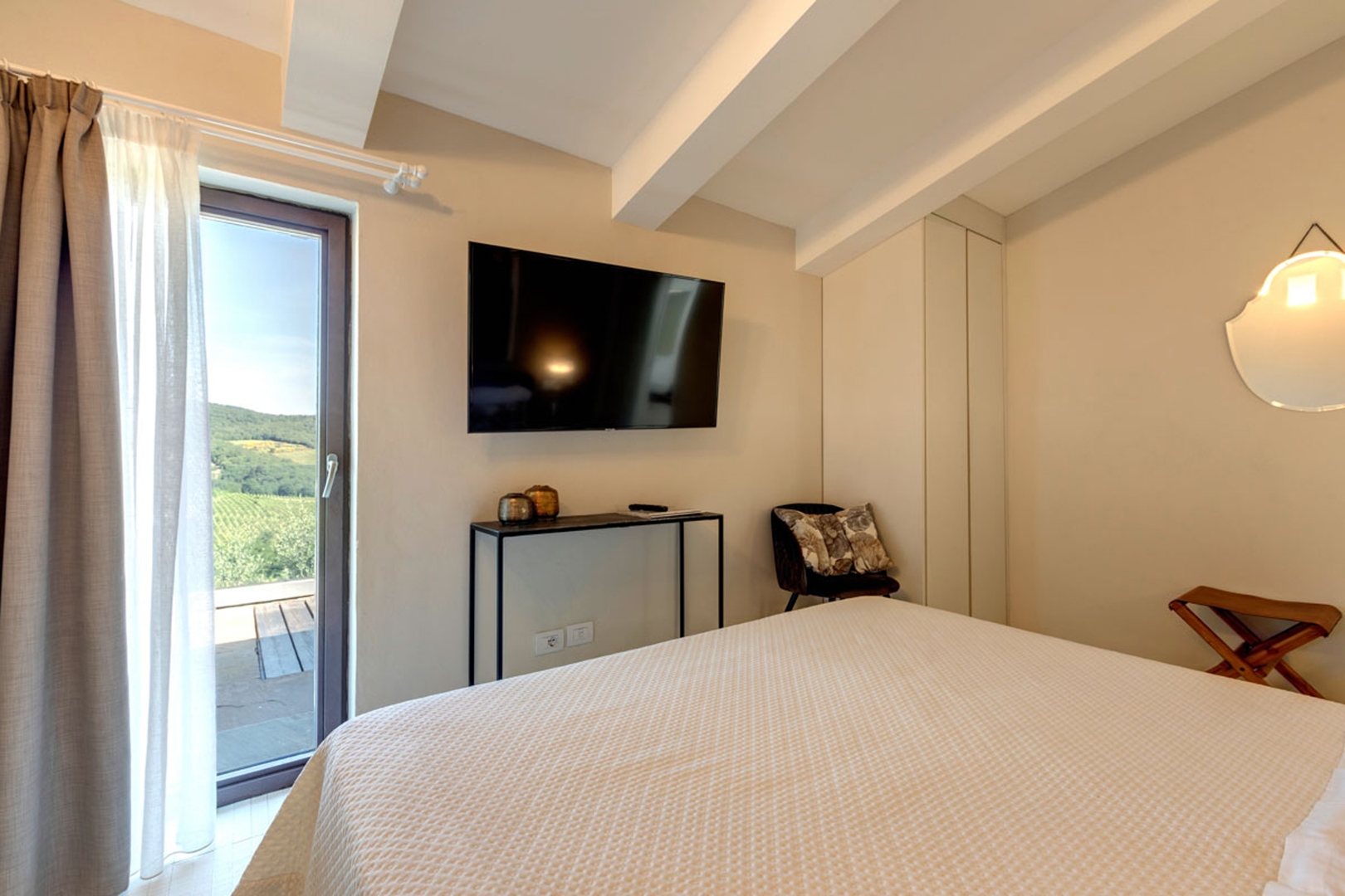 Villa with swimming pool in Tuscany 23 Villas in Italy