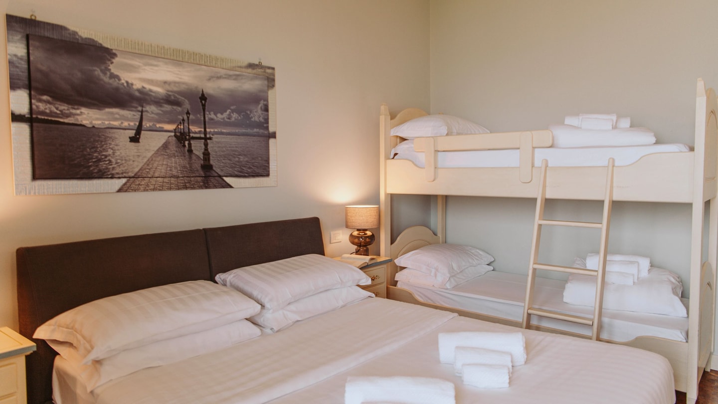 Villa Fedella - Lakeside villa with private pool and lake views 21 Villas in Italy