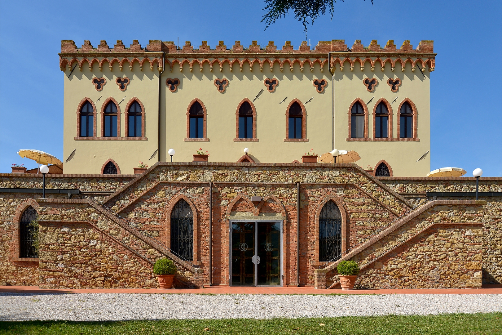 Castello Casalino – Guardistallo – Pisa area 37 Villas in Italy
