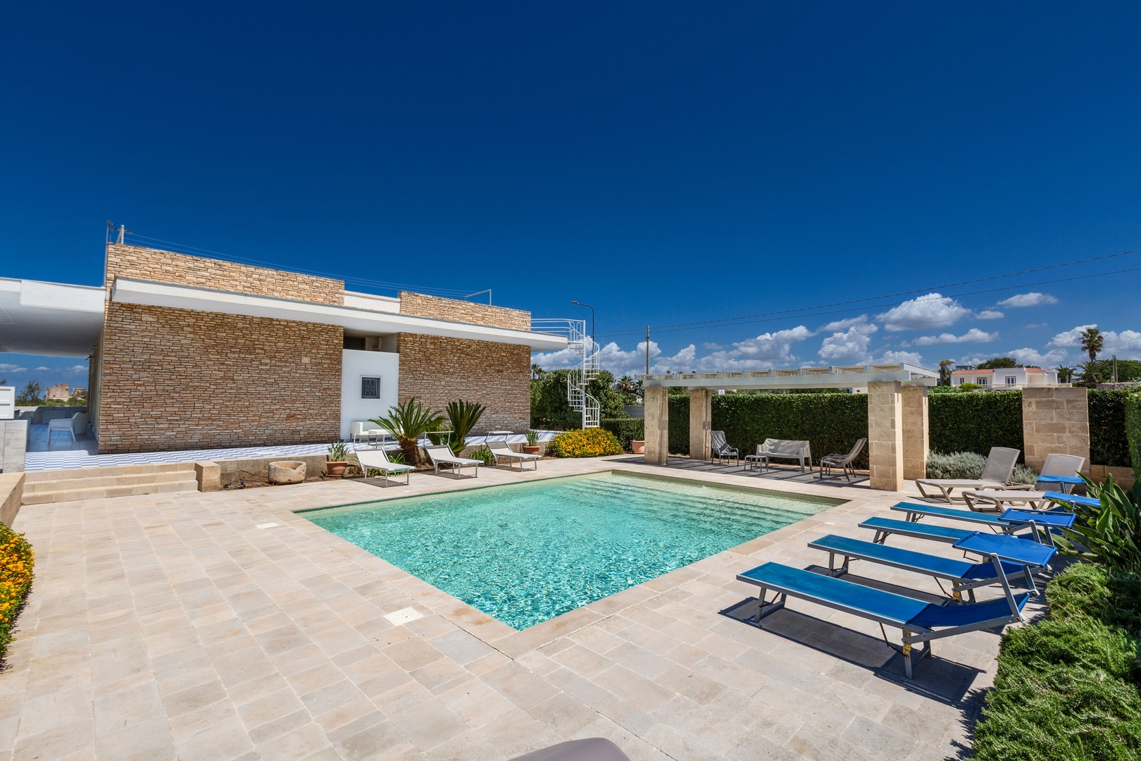 Villa Rosemund - Private seafront villa with pool 39 Villas in Italy
