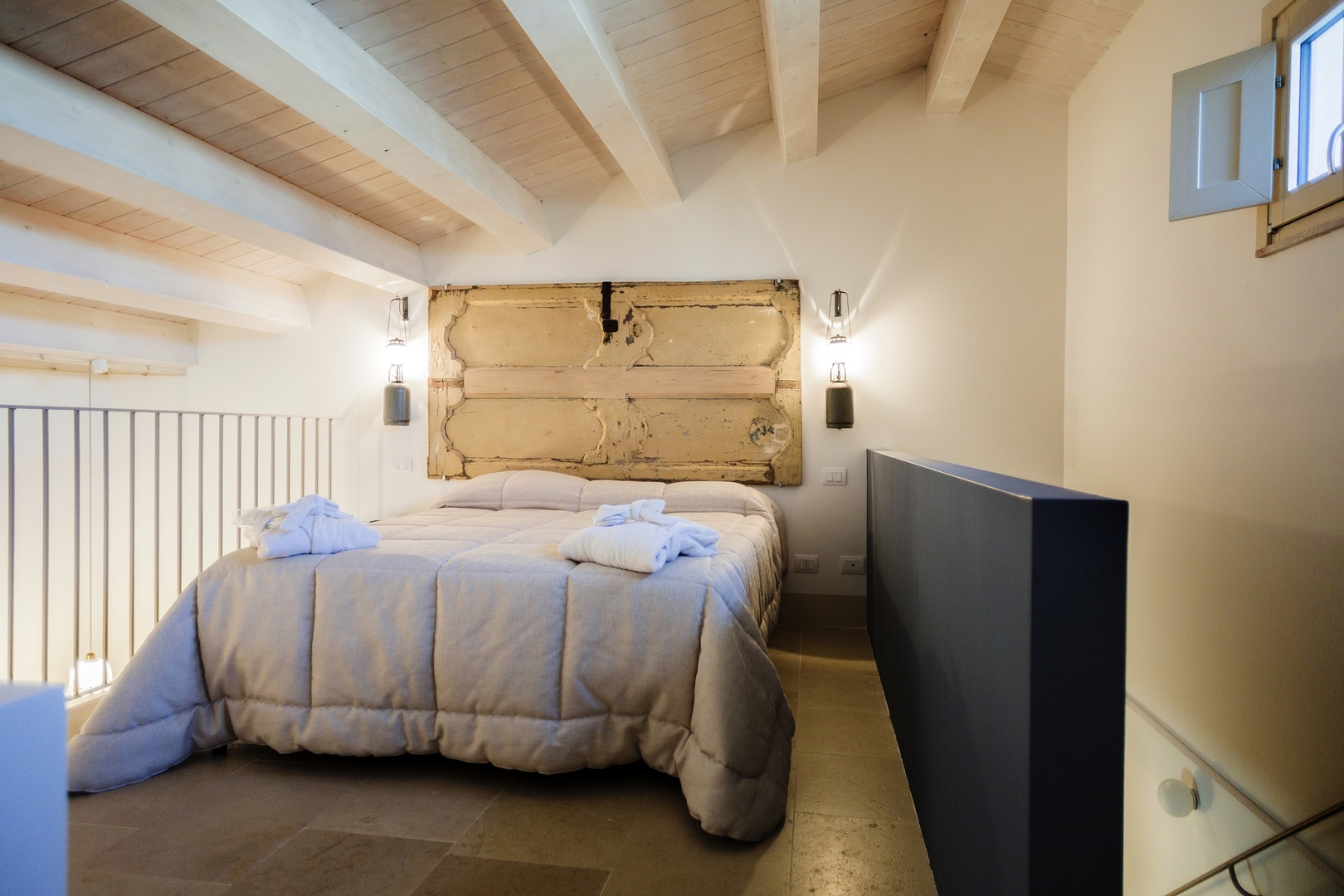 Private villa with swimming pool 28 Villas in Italy