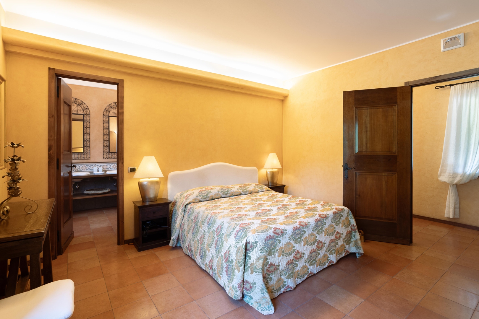 Villa Elegante 19 Villas in Italy