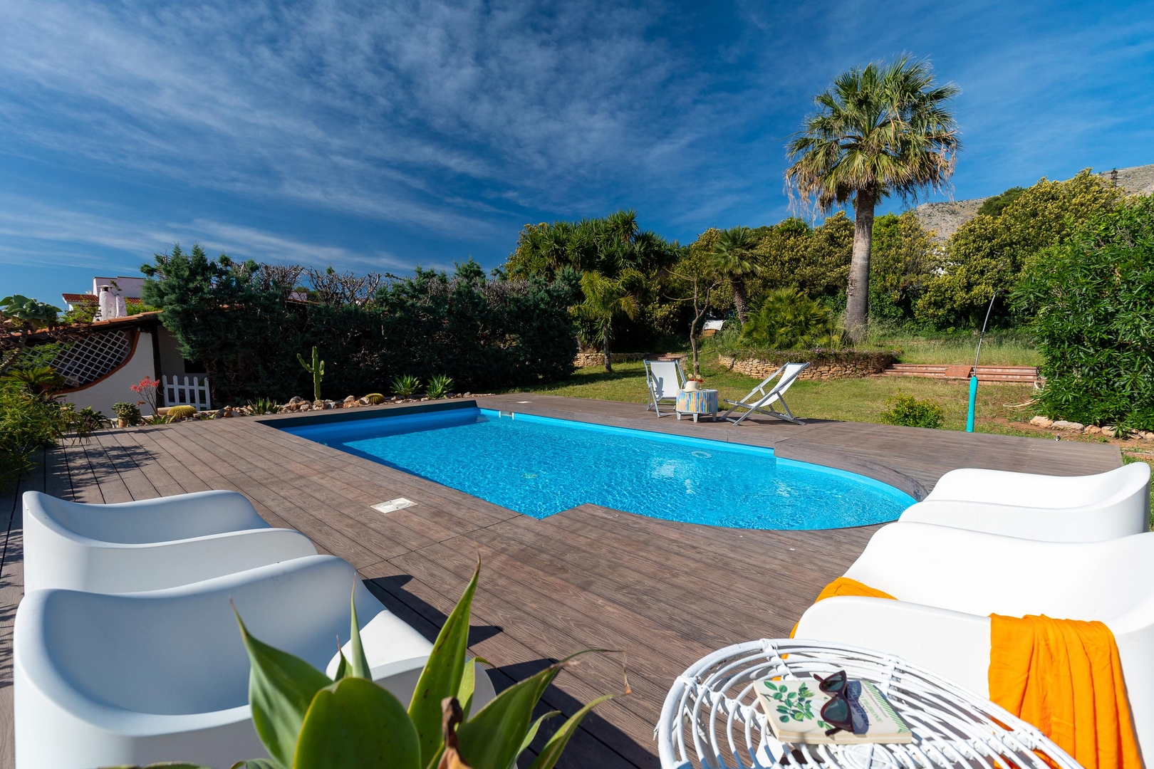 Villa Fior di Loto – Palermo Area 28 Villas in Italy