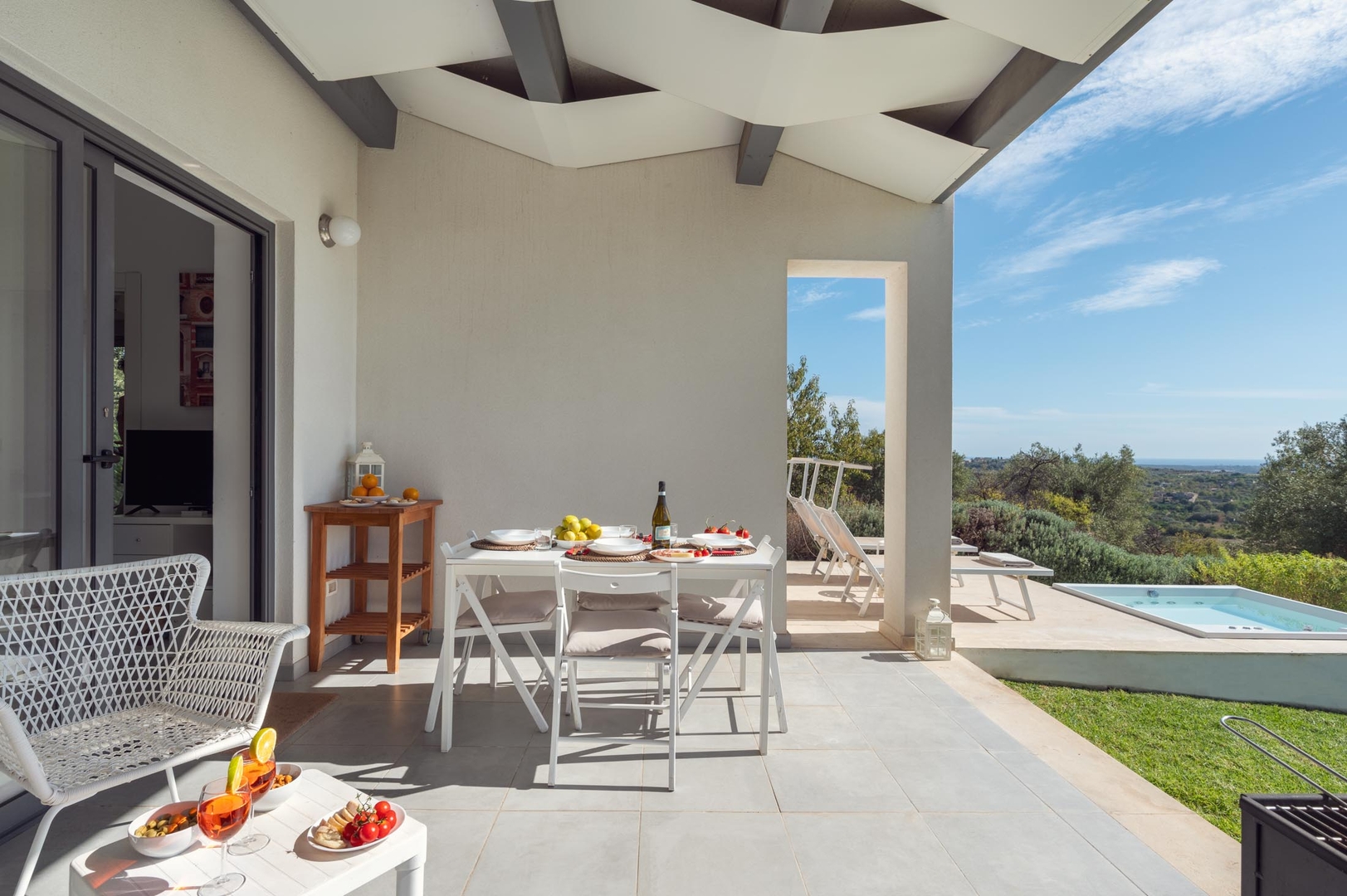 Cavaliere Estate - Independent villas on country estate 47 Villas in Italy