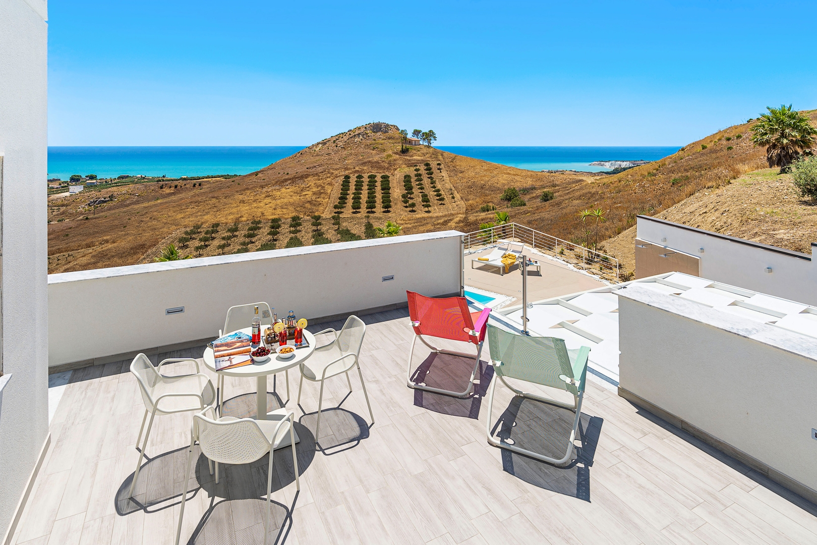 Villa Bianca - Beautiful villa with sea views 8 Villas in Italy