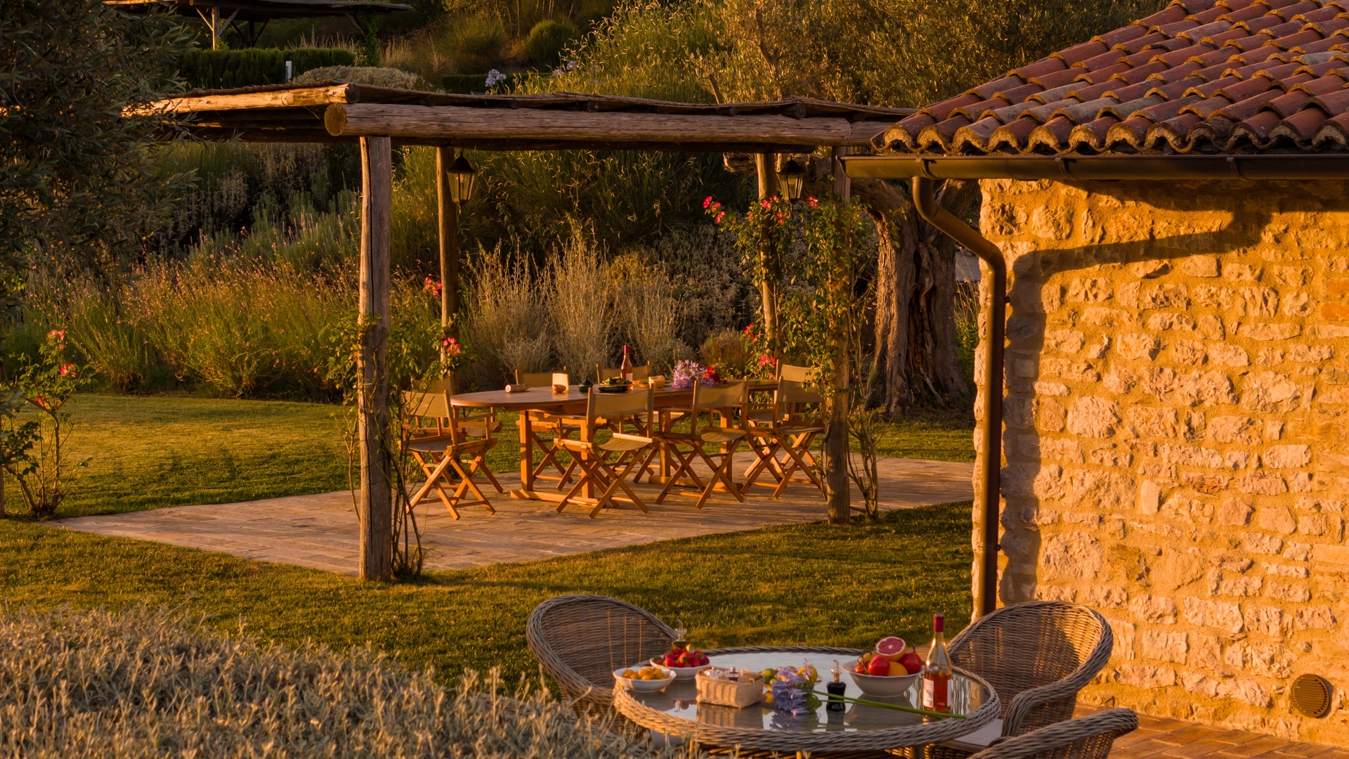 Villa Penelope - Private villa with heated pool 2 Villas in Italy