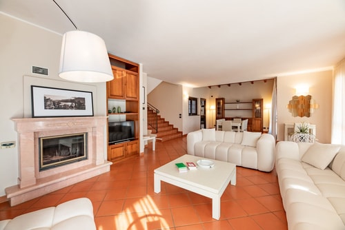Villa Tamara - 14 Guests - Private villa with pool 11 Villas in Italy