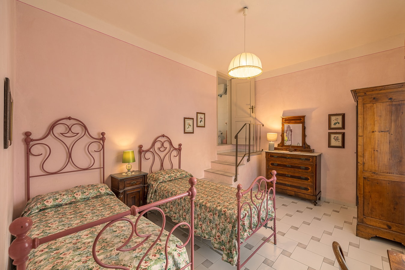 Villa Nicoletta - Large private villa with pool 34 Villas in Italy