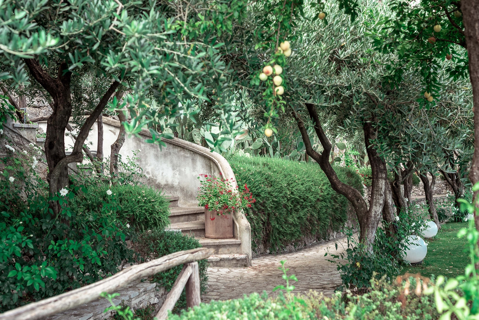 Villa Cosma - Panoramic Elegance in Ravello 73 Villas in Italy