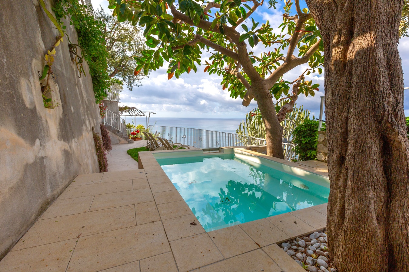 Casa Dalila, walking distance from Positano 59 Villas in Italy