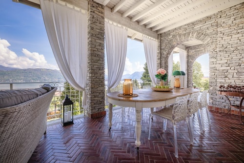 Villa Alvino, large family villa by the lake 45 The Prestige Villa Collection